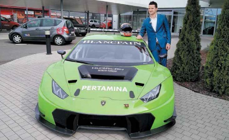 Cena Lamborghini Huracán GT3, na ktorom bude jazdiť v tomto roku Štefan Rosina mladší, je 369-tisíc eur.