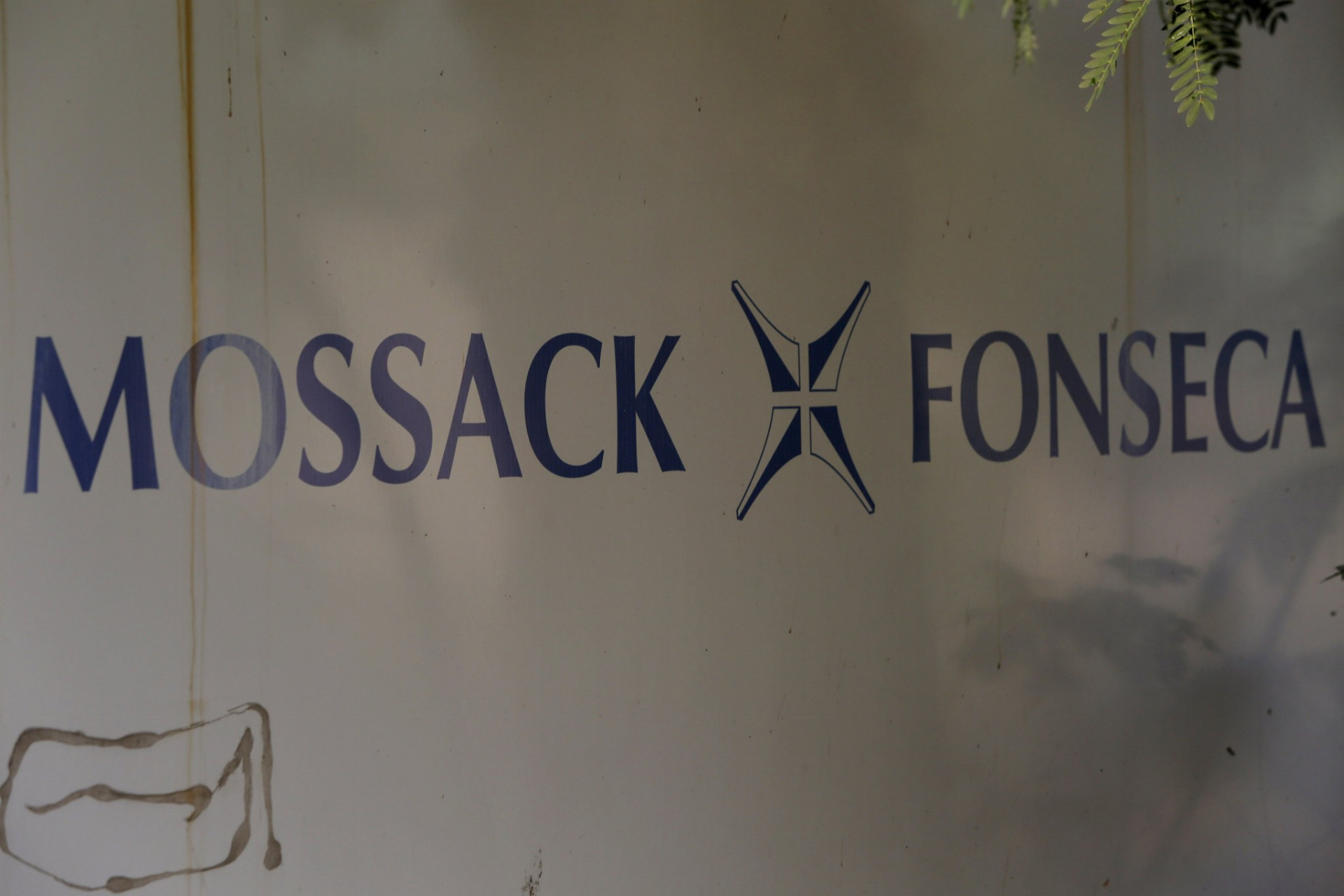 Logo panamskej firmy Mossack Fonseca 