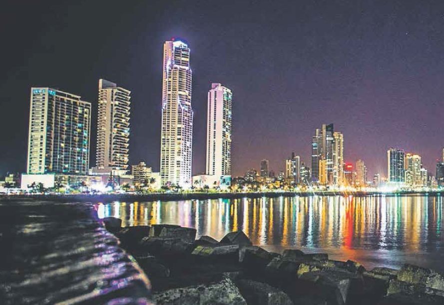 Panama sa stala lukratívnym domovom firiem najmä pre vysokú mieru anonymity aj nízkeho daňového zaťaženia.