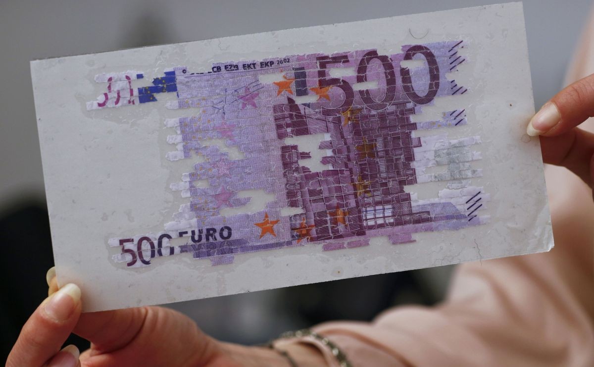 500-eurová bankovka končí