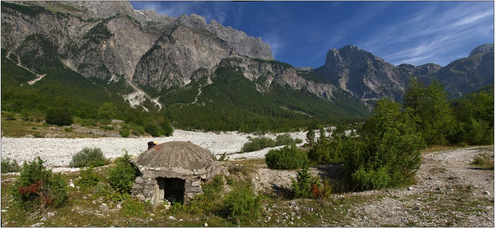 Albánsko je krajinou bunkrov. 