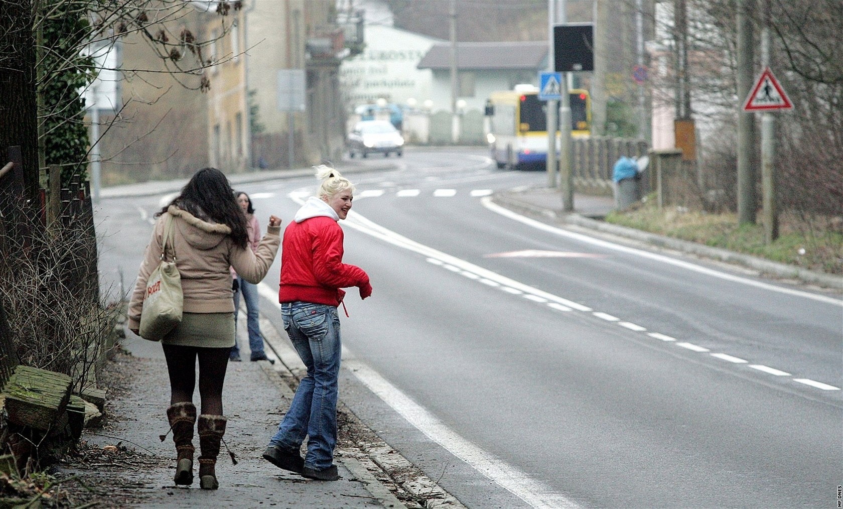 Otvorenie diaľnice v roku 2007 zobralo mnohým prostitútkam kšeft.