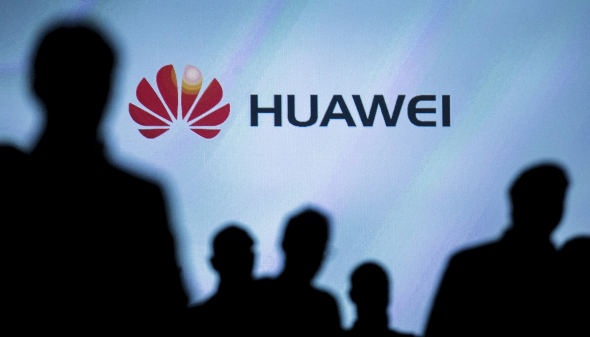 Čínska spoločnosť Huawei je v súčasnosti tretím najväčším predajcom smartphonov na svete, s touto pozíciou sa však nehodlá zmieriť. 