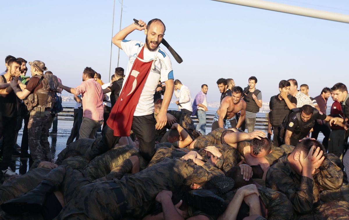 turecko vojaci potlačený pokus o prevrat