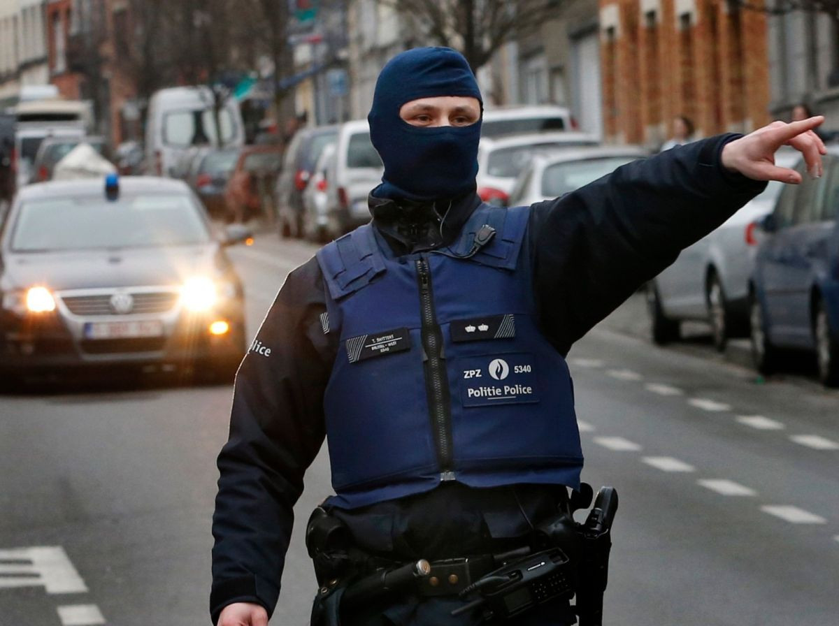 polícia francúzsko