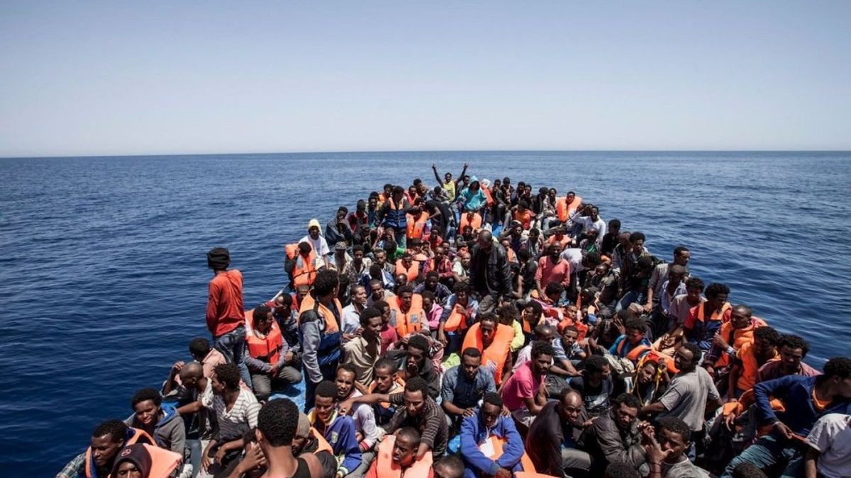 mirganti utečenci loď