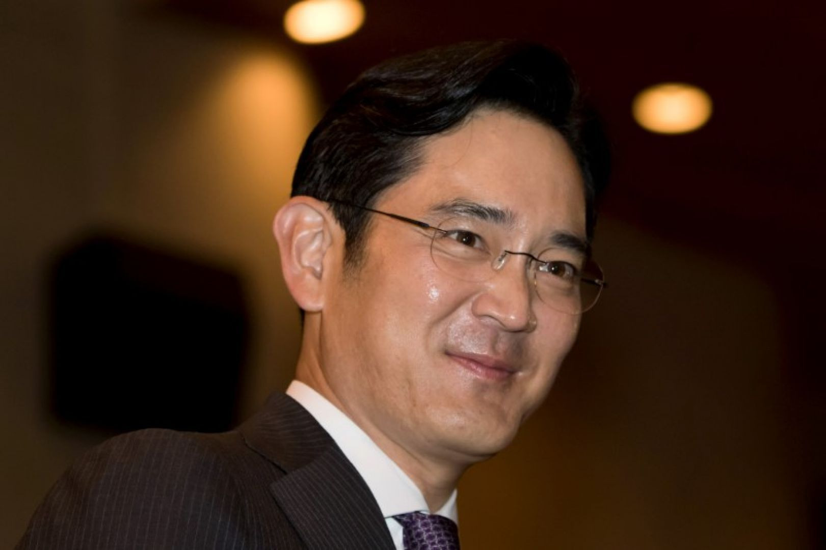 prípade potvrdenia obvinení z korupcie sa bude musieť súčasný šéf Samsungu, I Če-jong, vzdať svojej funkcie.