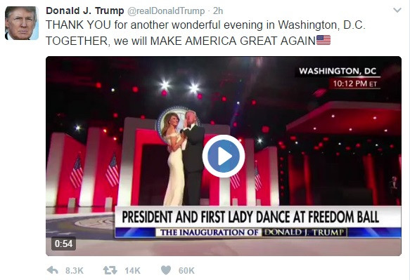 Trump tanec na twittri