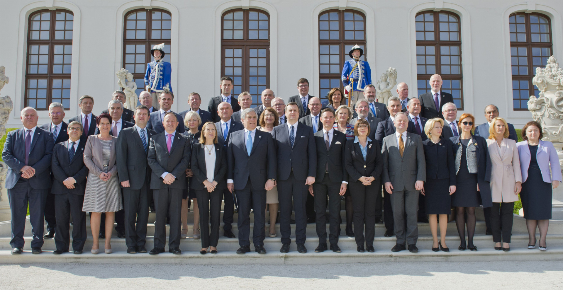 Lídri európskych parlamentov na spoločnej fotografii.