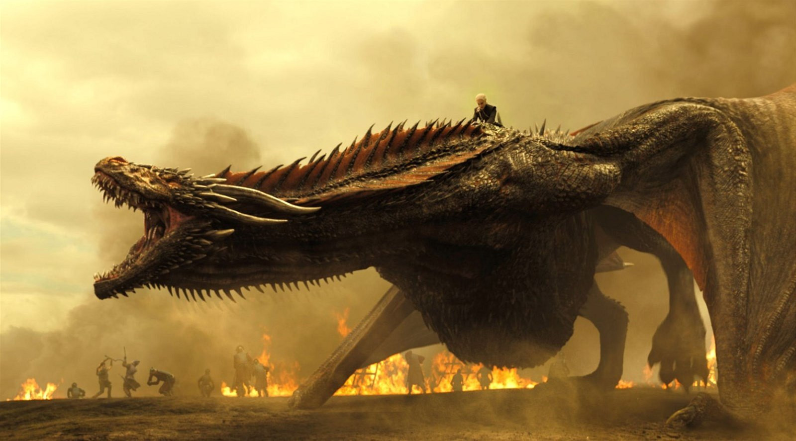 Daenerys Targaryenová (Emilia Clarkeová) na svojom drakovi.