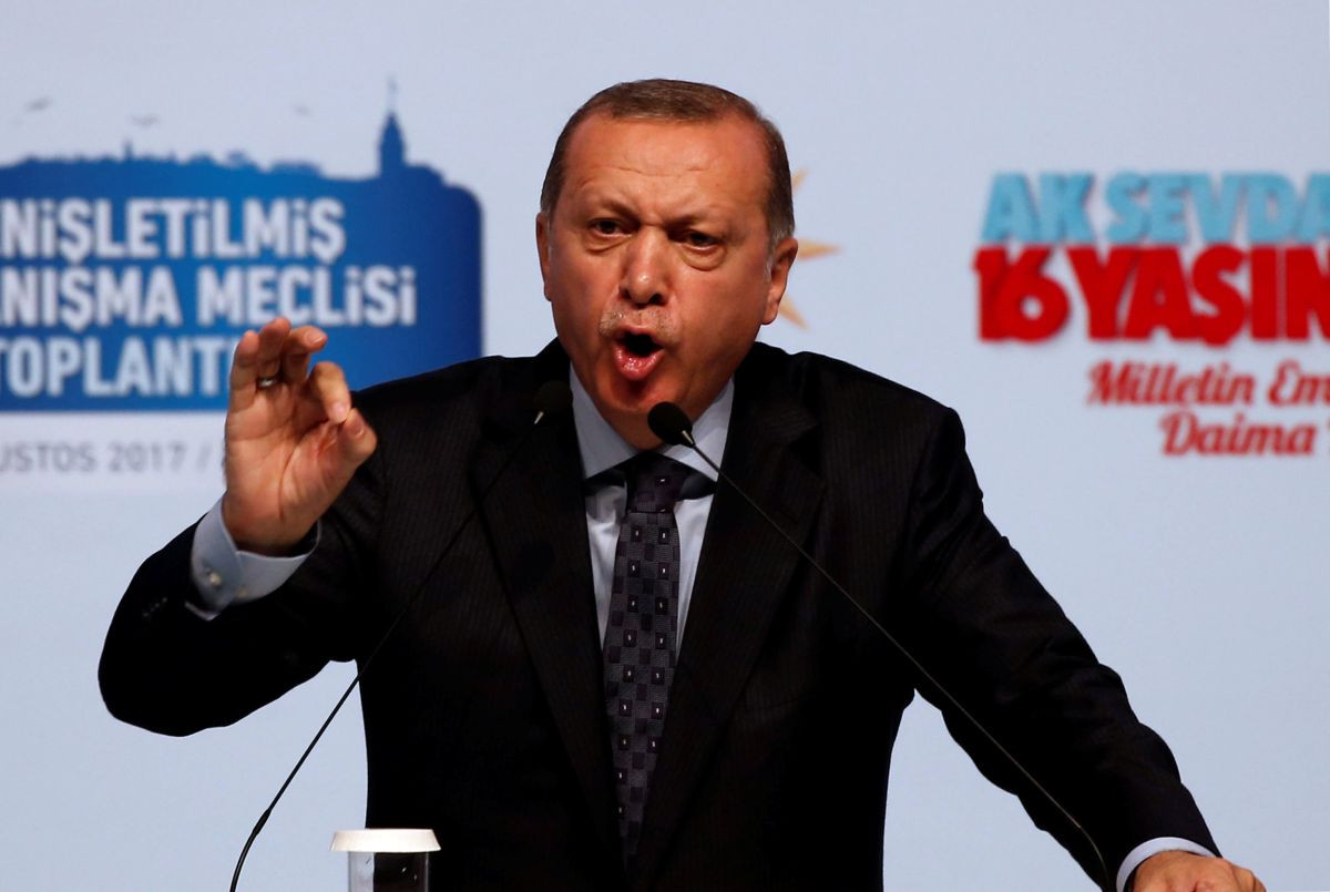 Turecko
hlavný vodca:
Recep Tayyip
Erdogan
vláda: unitárna
parlamentná
konštitučná
republika
Index ľudského
rozvoja OSN: 0,767