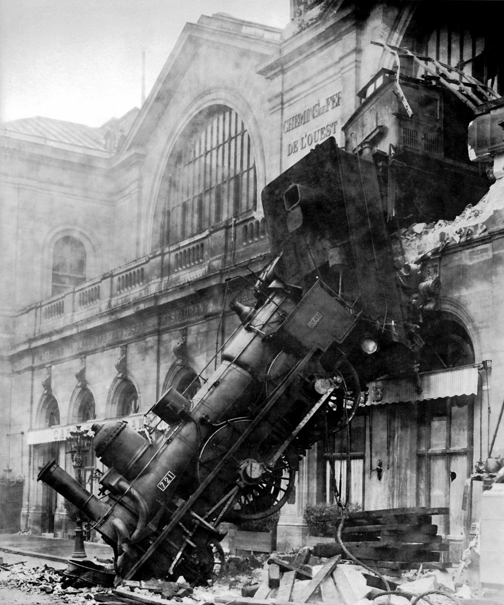 Slávna snímka železničnej havárie na parížskej stanici Montparnasse, ktorú urobilo Studio Lévy&