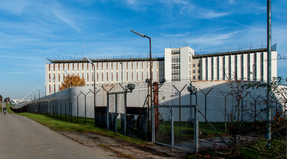 Väzenie Stammheim v Stuttgarte, kde členov RAF súdili a kde zomrela Ulrike Meinhofová.