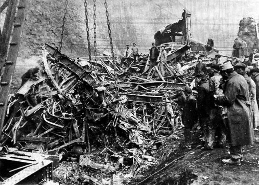 Vo Francúzsku došlo v decembri 1917 k jednému z najväčších železničných nešťastí v histórii.