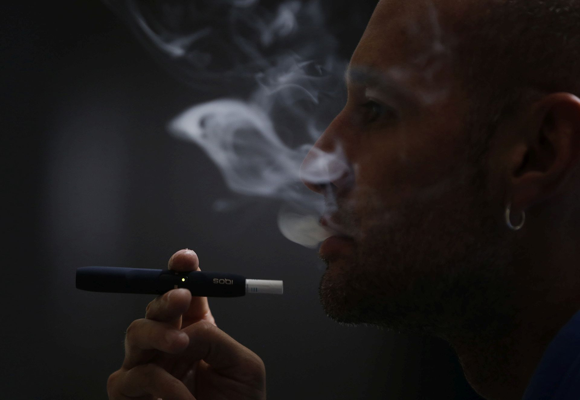 Philip Morris na trh prichádza s rôznymi alternatívami fajčenia.