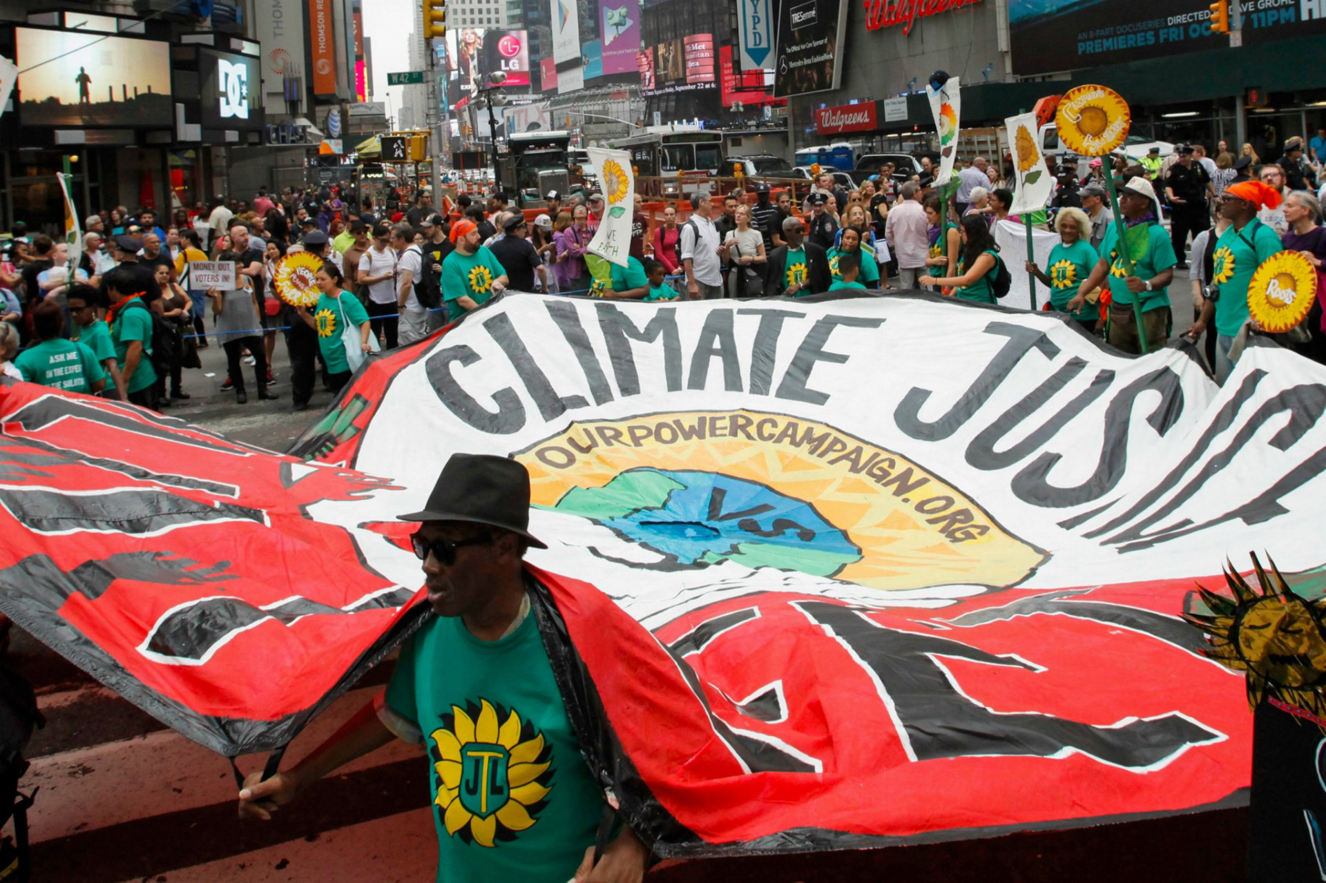 Pochody za ochranu klímy sa konali aj pred podpisom Parížskej dohody. Na snímke pochod v New Yorku z roku 2014.