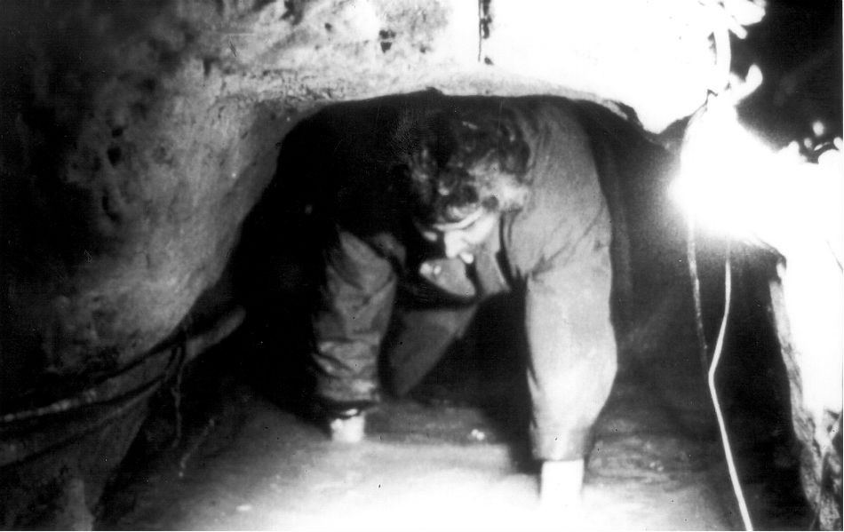 Tunel pod Berlínskym múrom, ktorým sa na jeseň 1964 podarilo na Západ dostať 57 ľuďom.