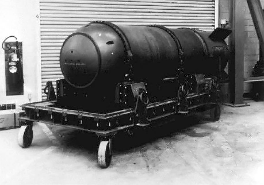 Vodíková bomba Mk 15. Rovnaký typ sa stratil pri kolízii 5. februára 1958.
