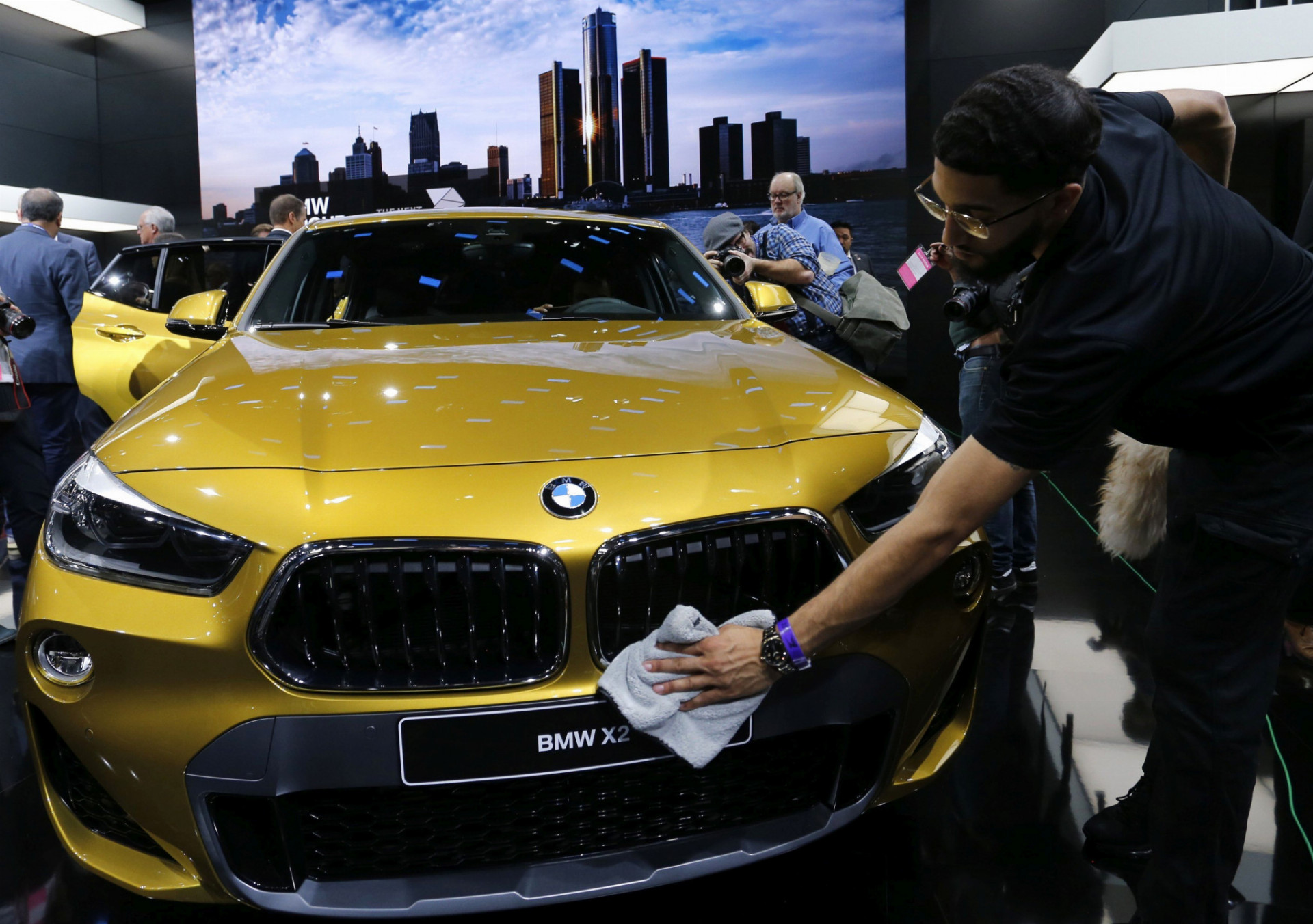 BMW už viac ako 20 rokov kooperuje s kaliningradským podnikom Avtotor pri výrobe sedanov a SUV.