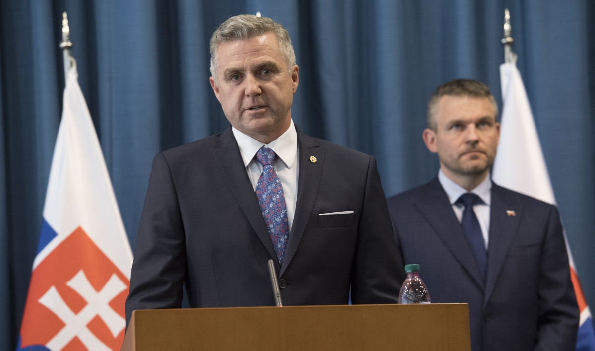 315f38954c64b04ecb7b1a4e939f6127