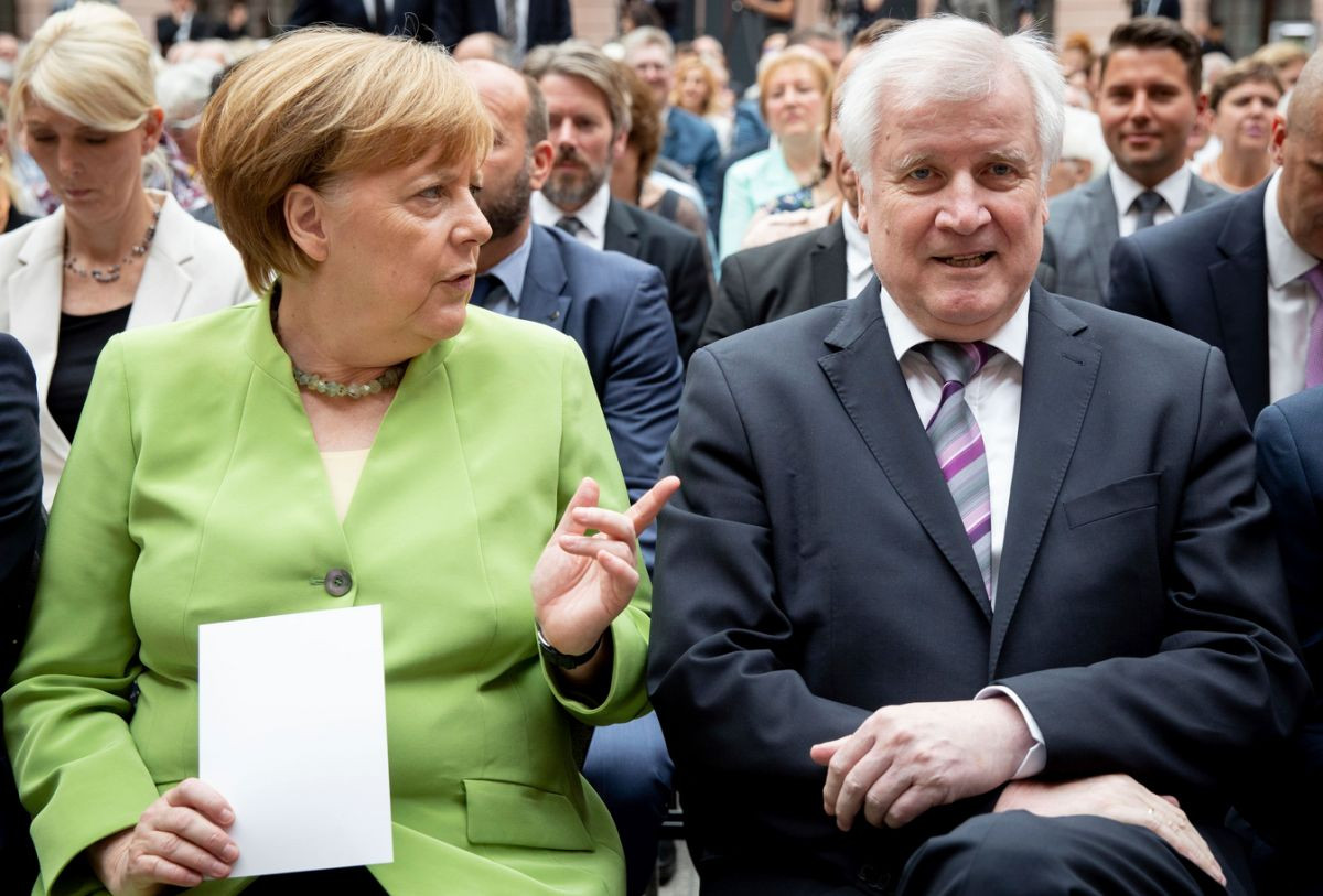  Nemecká kancelárka Angela Merkelová a nemecký minister vnútra Horst Seehofer 