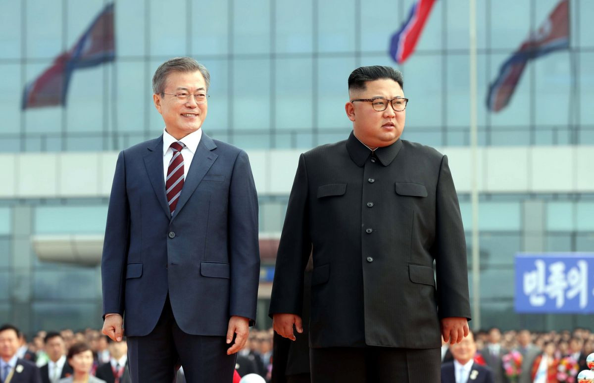  Severokórejský vodca Kim Čong-un privítal v utorok prezidenta Južnej Kórey Mun Če-ina v Pchjongjangu