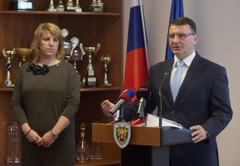 9c4227505590238f205f0fd0c59f3356