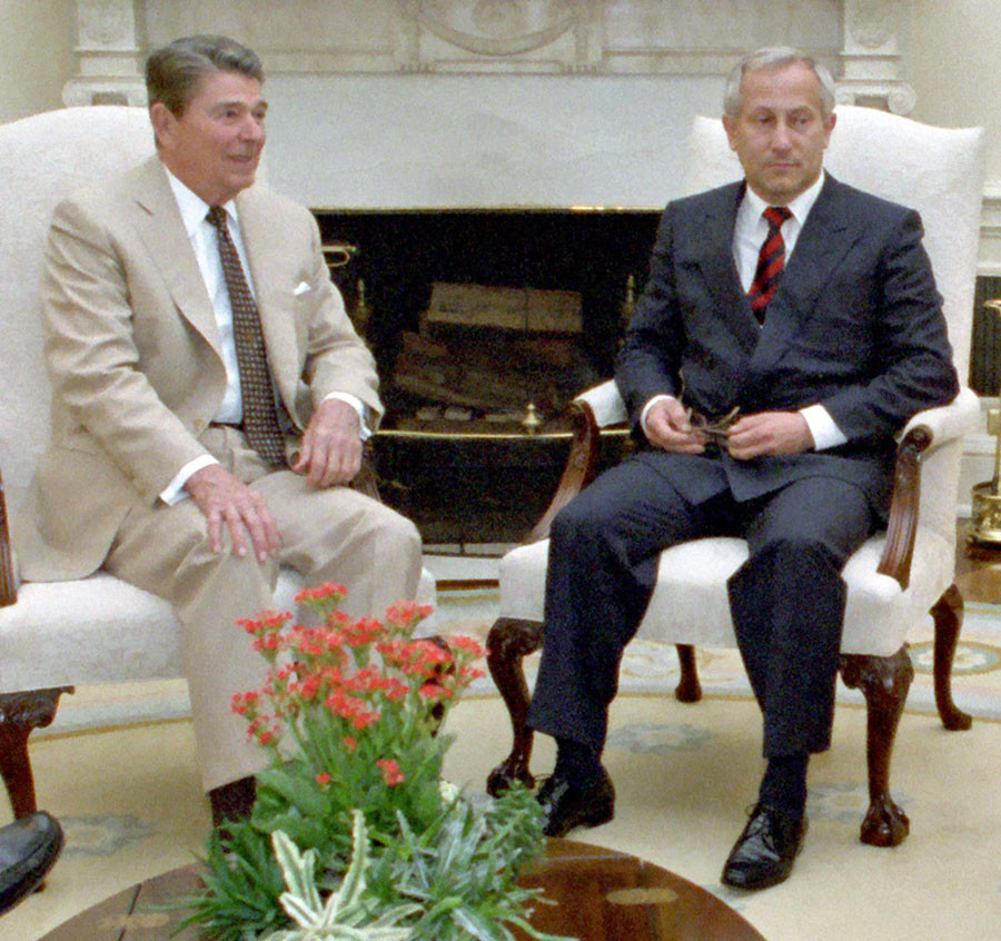 V roku 1987 prijal Olega Gordijevského v Bielom dome americký prezident Ronald Reagan.