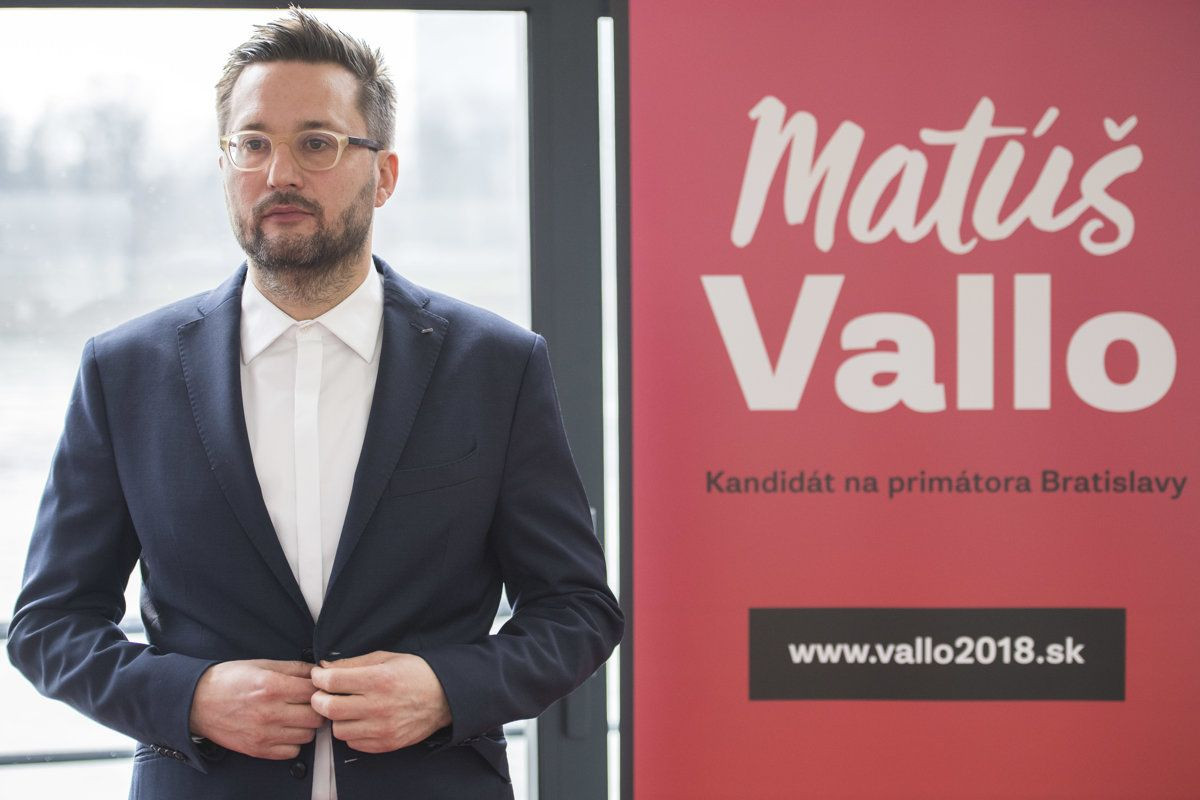 Kandidát na primátora Bratislavy Matúš Vallo ide do volieb s podporou mimoparlamentných strán Spolu a Progresívne Slovensko.