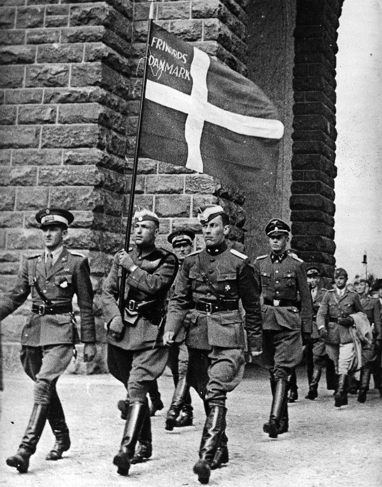 Za Hitlera bojovalo v jednotkách Waffen-SS aj takmer osemtisíc Dánov. Viac než polovica z nich položila za vodcu život.