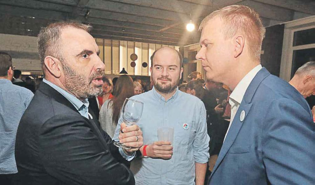 Predsedovia strán Ivan Štefunko (vľavo) a Miroslav Beblavý (vpravo) veria, že v parlamentných voľbách o dva roky prekročia hranicu zvoliteľnosti.