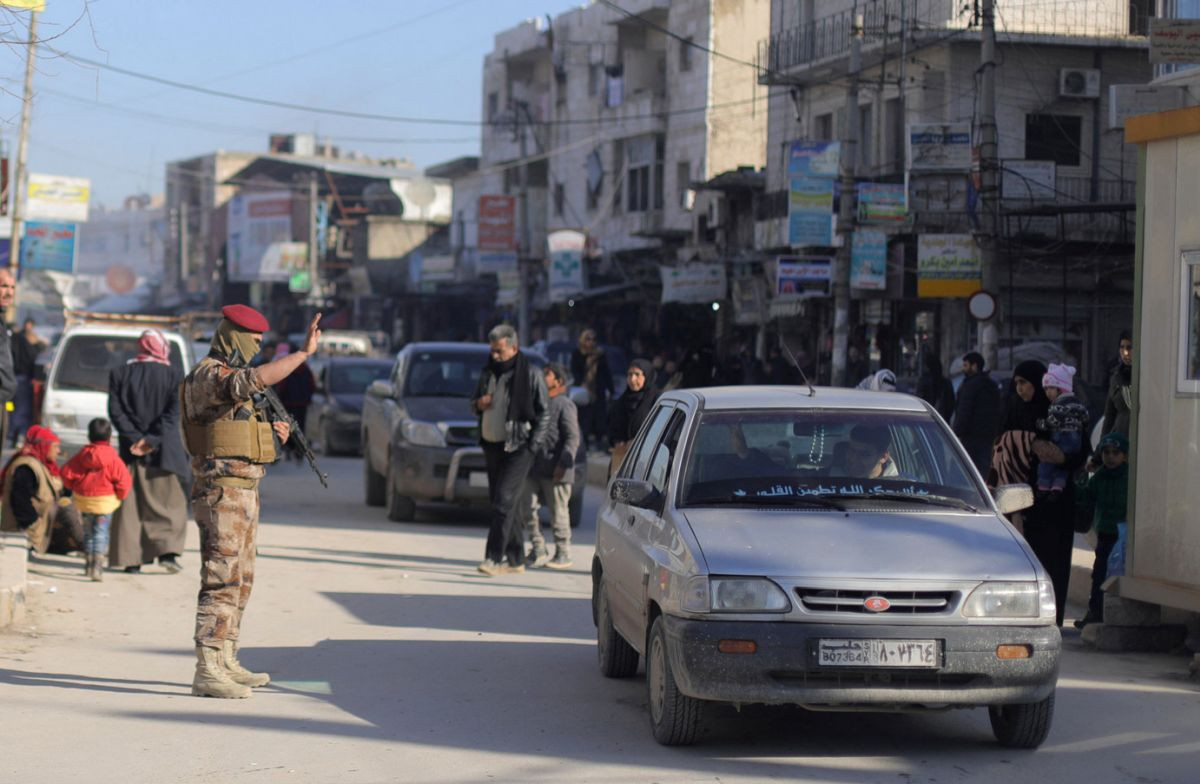 Sýrska armáda oznámila, že Kurdi sa stiahli z mesta Manbidž