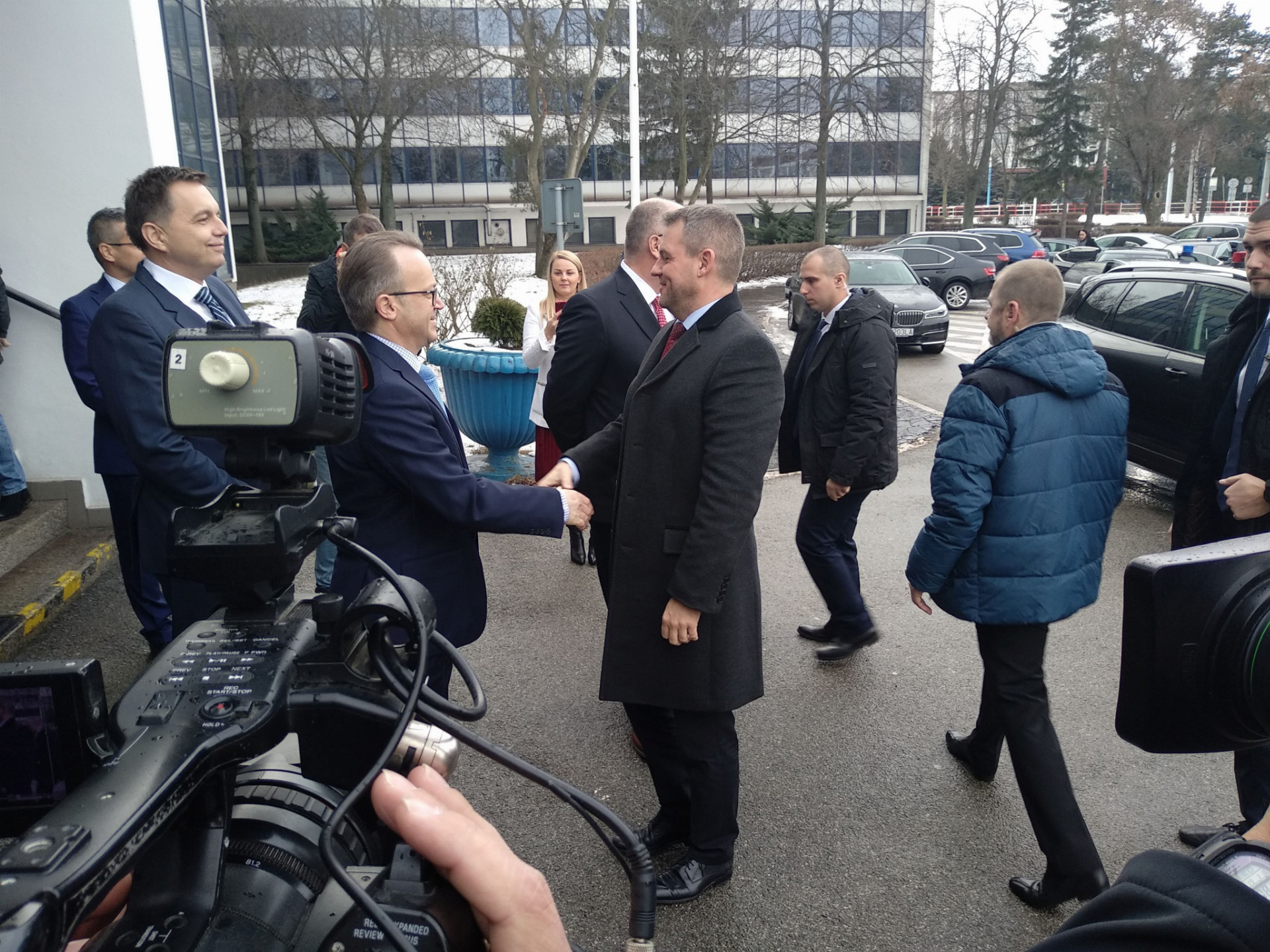 Premiéra Petra Pellegriniho vítajú zástupcovia U. S. Steel.