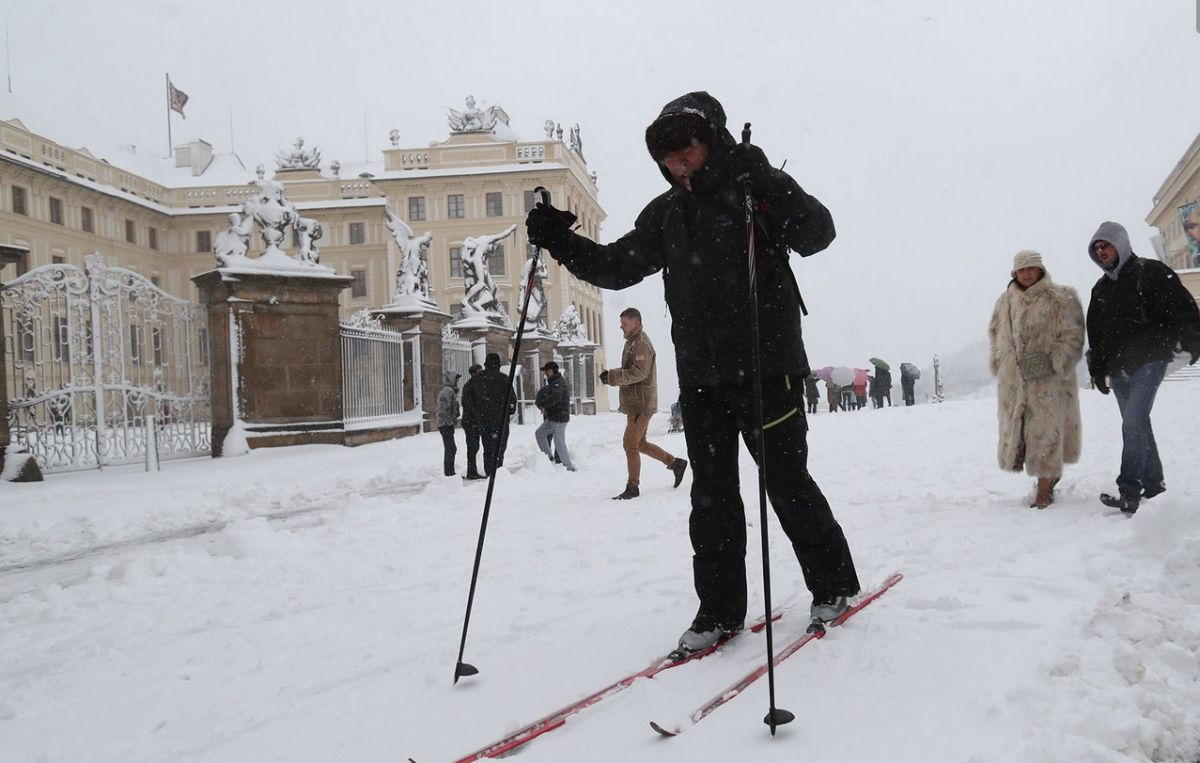 Husté sneženie v Prahe