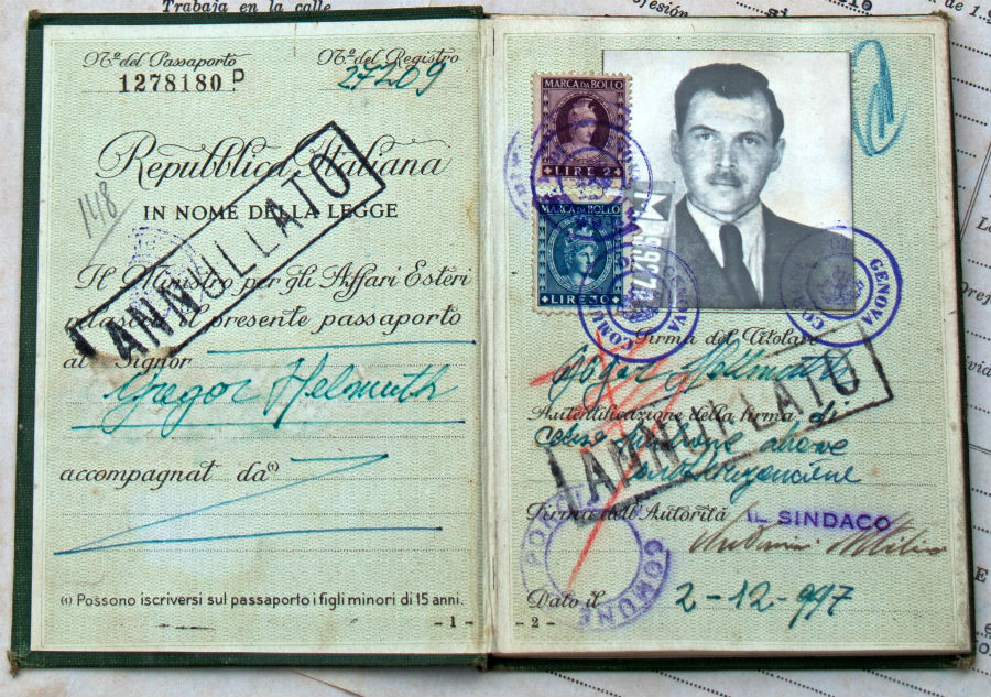 Mengeleho falošný taliansky pas z roku 1949. Vďaka nemu sa ako Helmut Gregor dostal z Európy do Južnej Ameriky.
