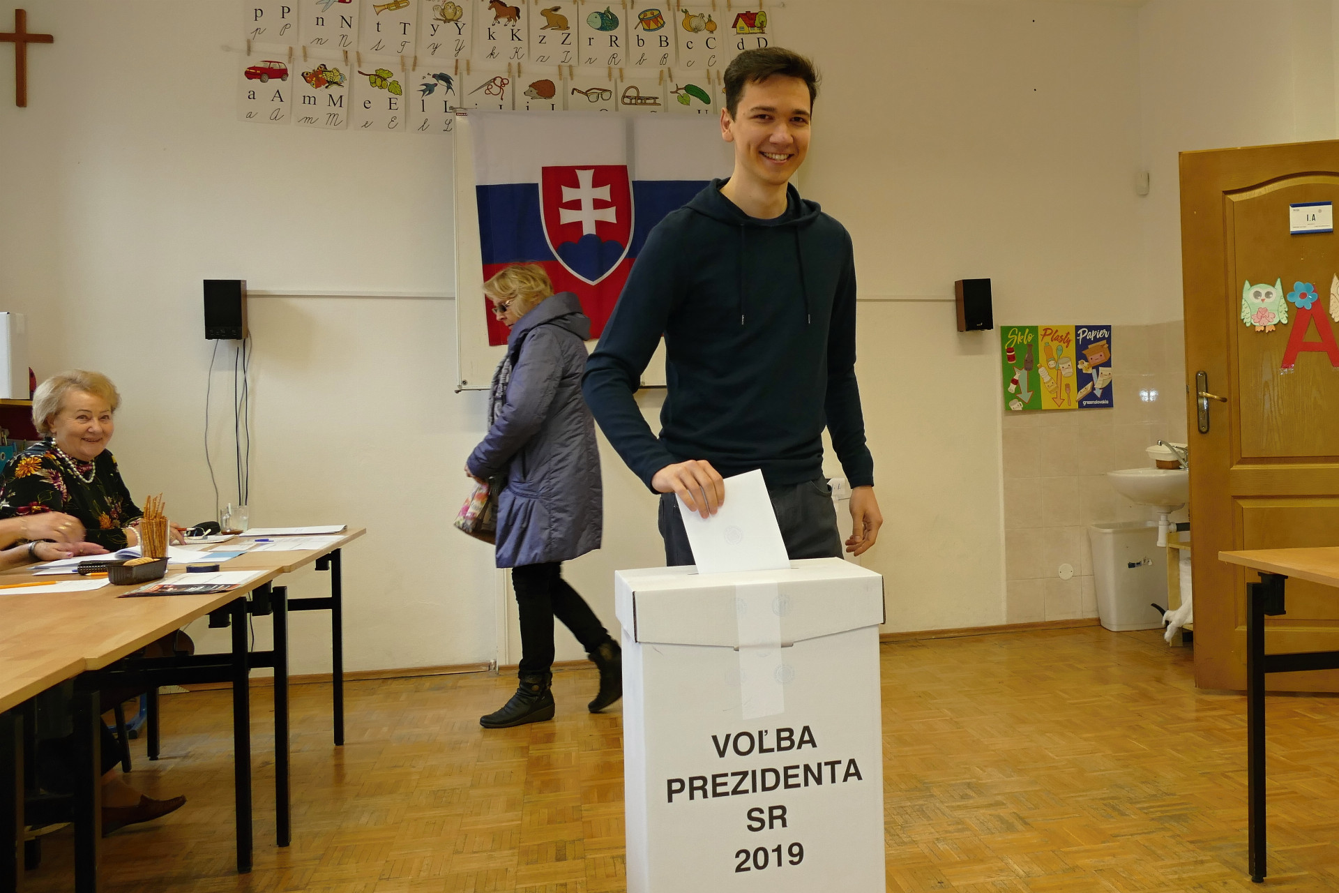 Mladý volič prišiel kvôli prezidentským voľbám z Holandska domov.
