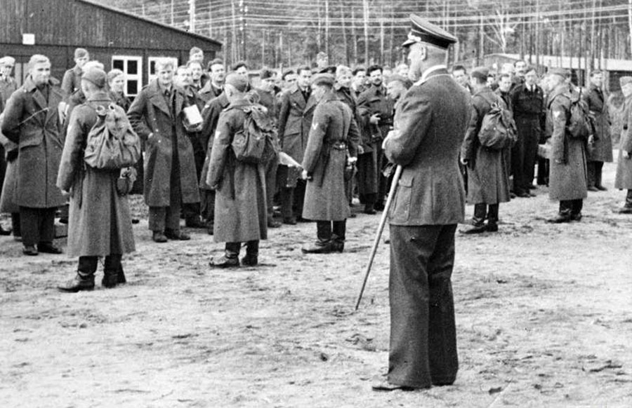 Zajatí spojeneckí vojaci v tábore Stalag Luft III.