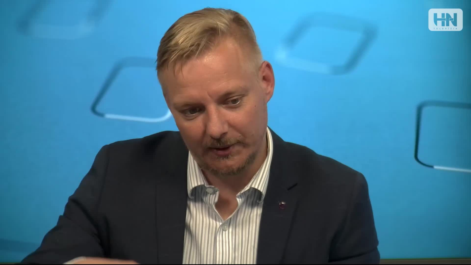 cfa5df98-7017-4349-840b-0867ec375a6f