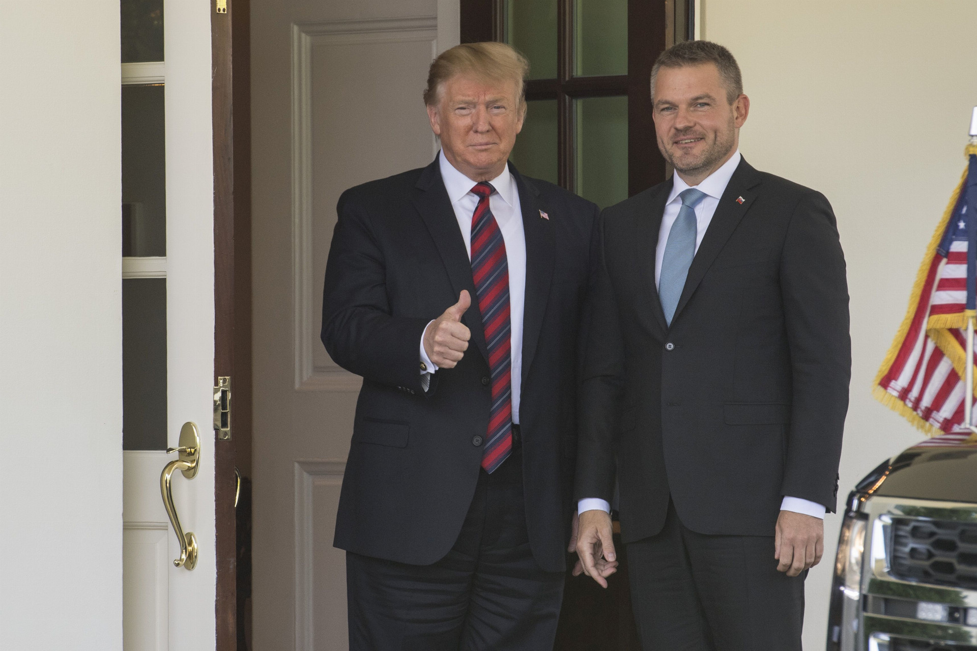 Americký prezident Donald Trump a slovenský premiér Peter Pellegrini hovorili aj
o bezpečnosti.