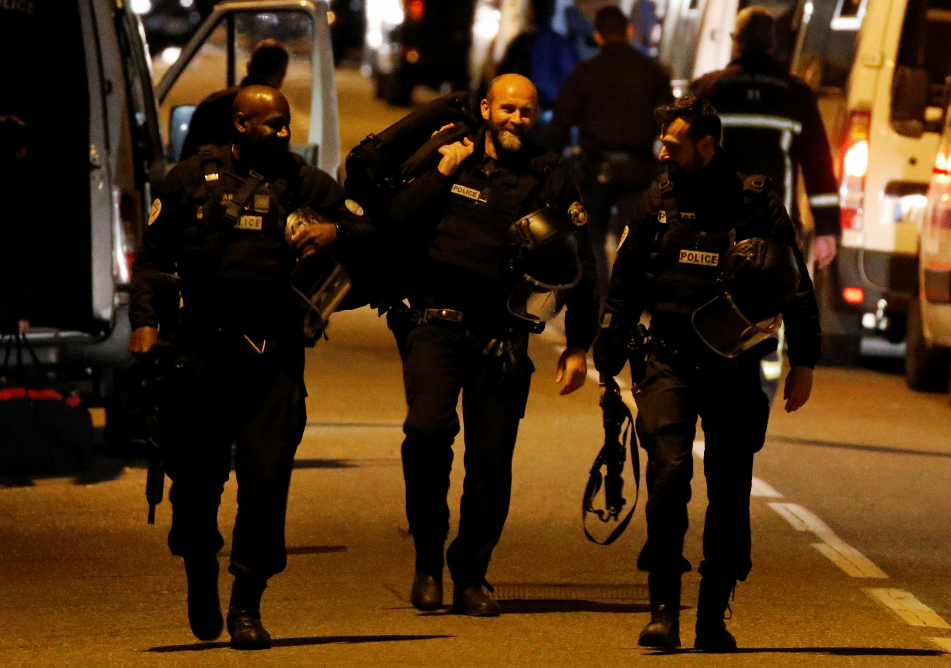 La police française a interpellé le jeune homme à l’origine de la prise d’otages
