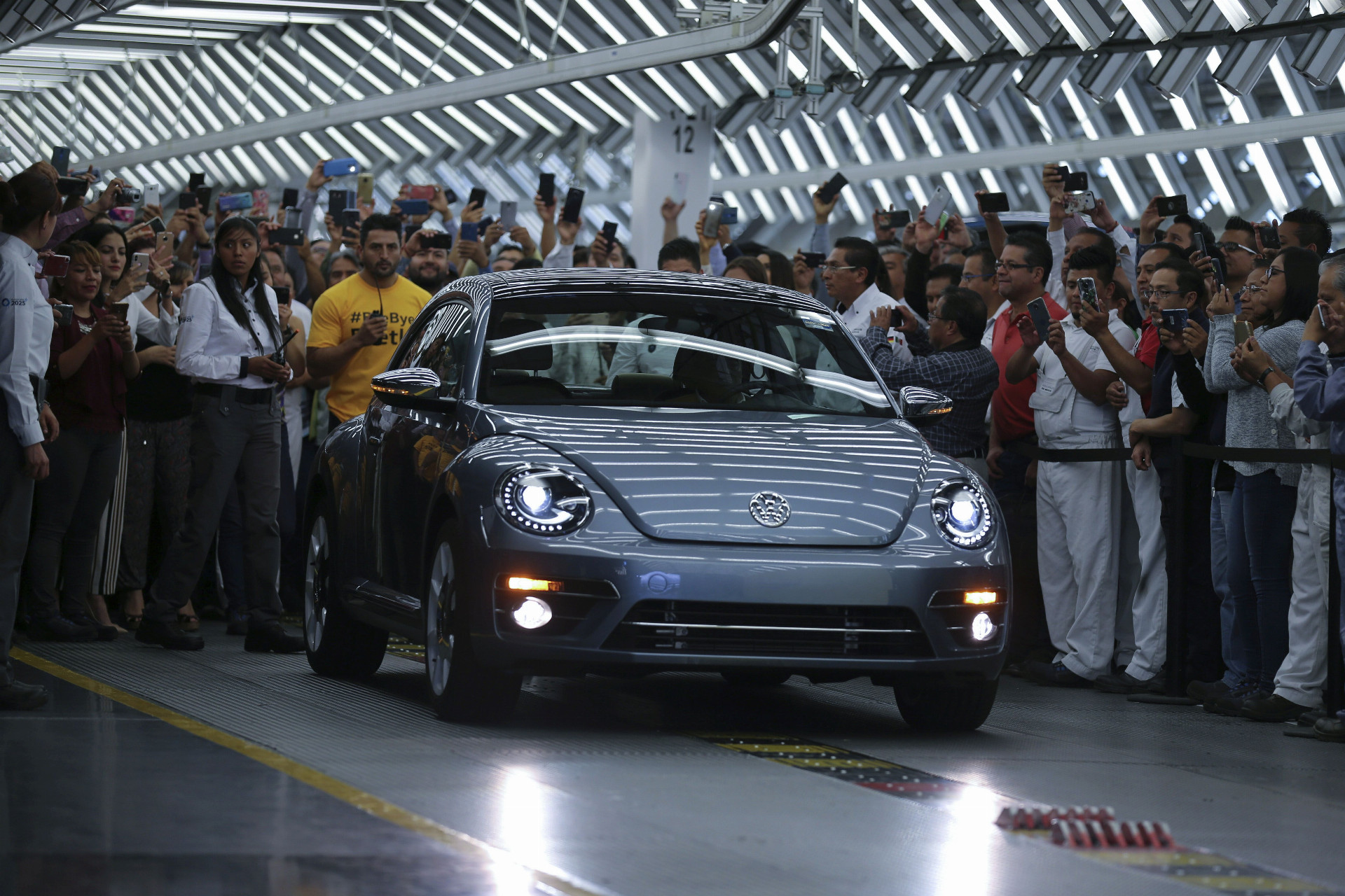 Najviac sa predaje prepadajú emisnému hriešnikovi koncernu Volkswagen