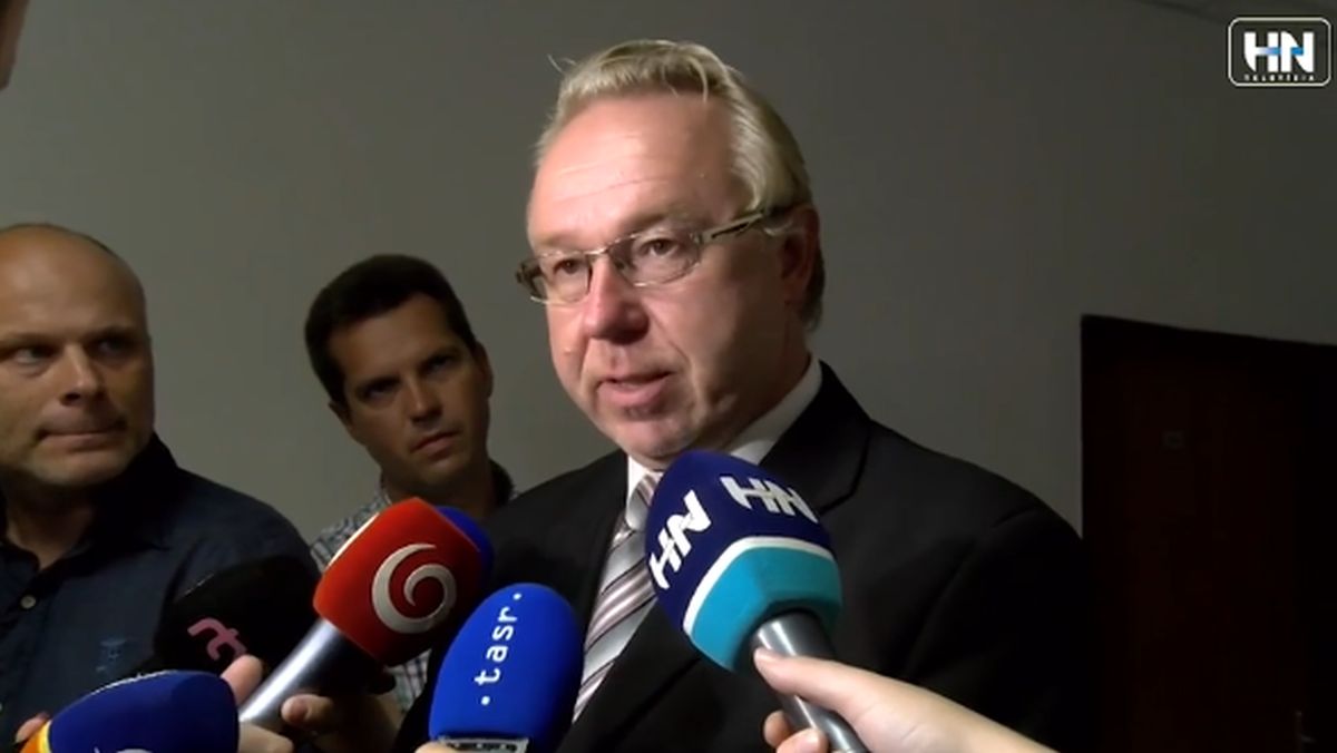 J&aacute;n &Scaron;anta