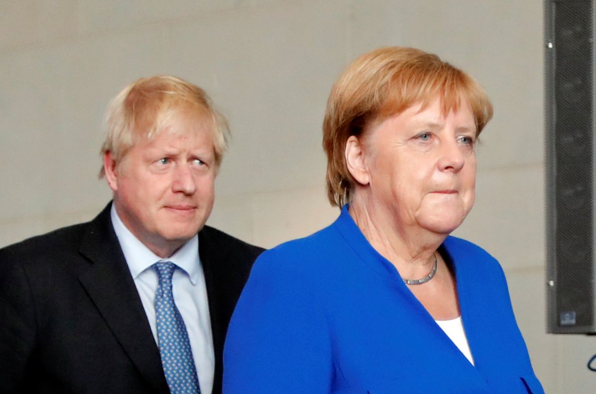 Boris Johnson a Angela Merkelová