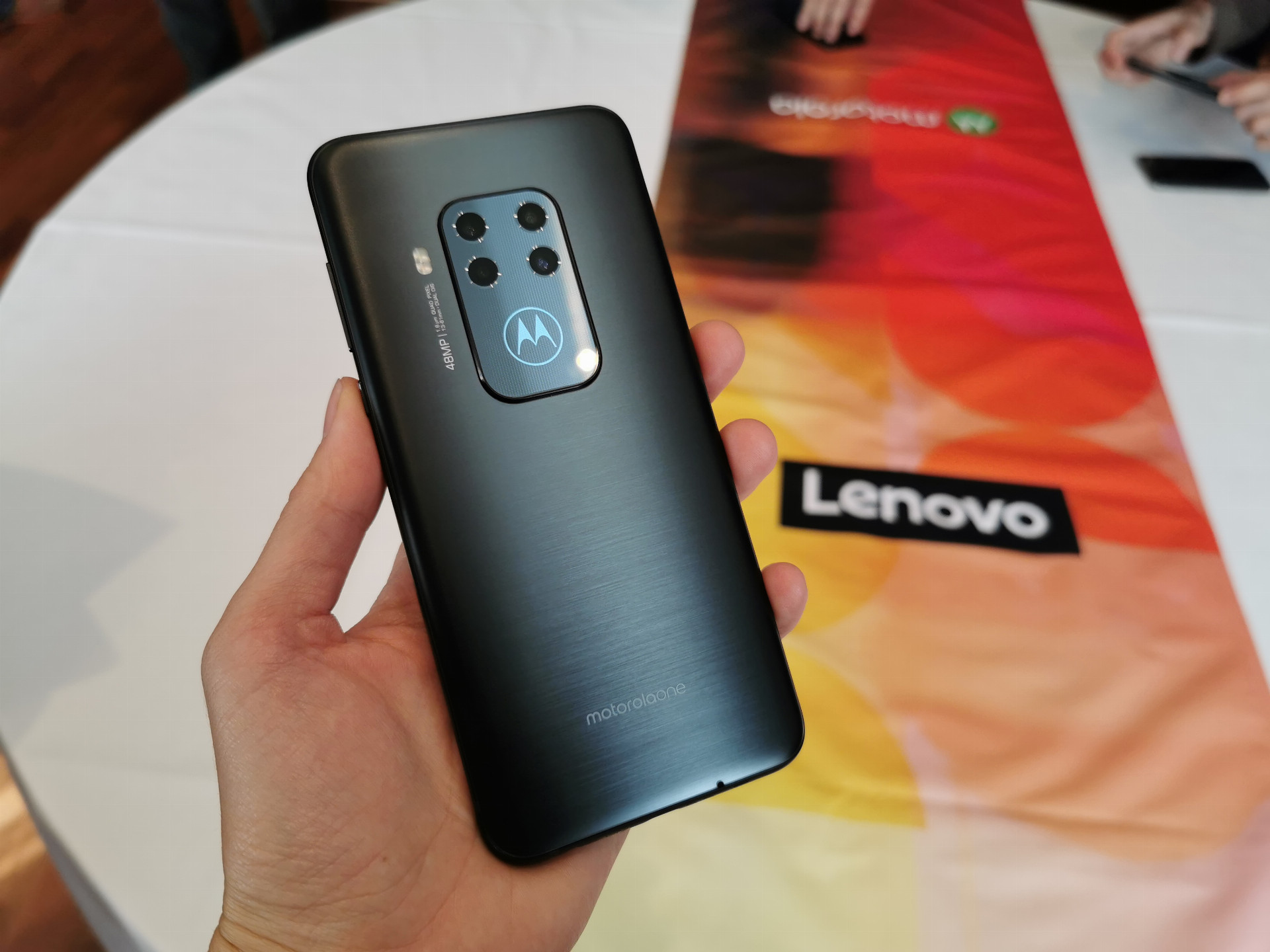 d5a317d7-4c13-4b92-9f3b-eb256e28a935