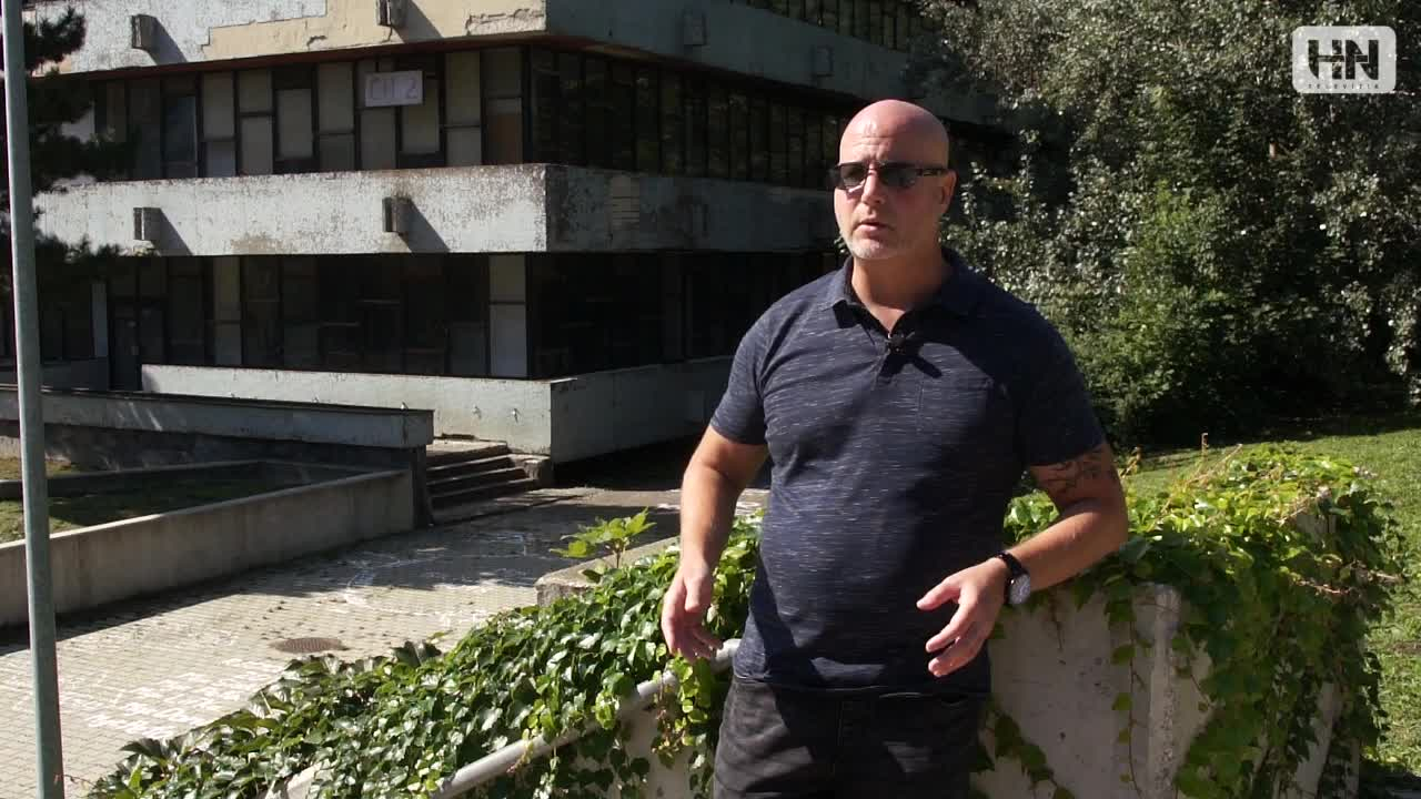 b22a6a79-0df4-489c-aae5-23de472c69b3