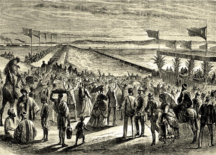 Stavba Suezského prieplavu trvala viac než desať rokov.