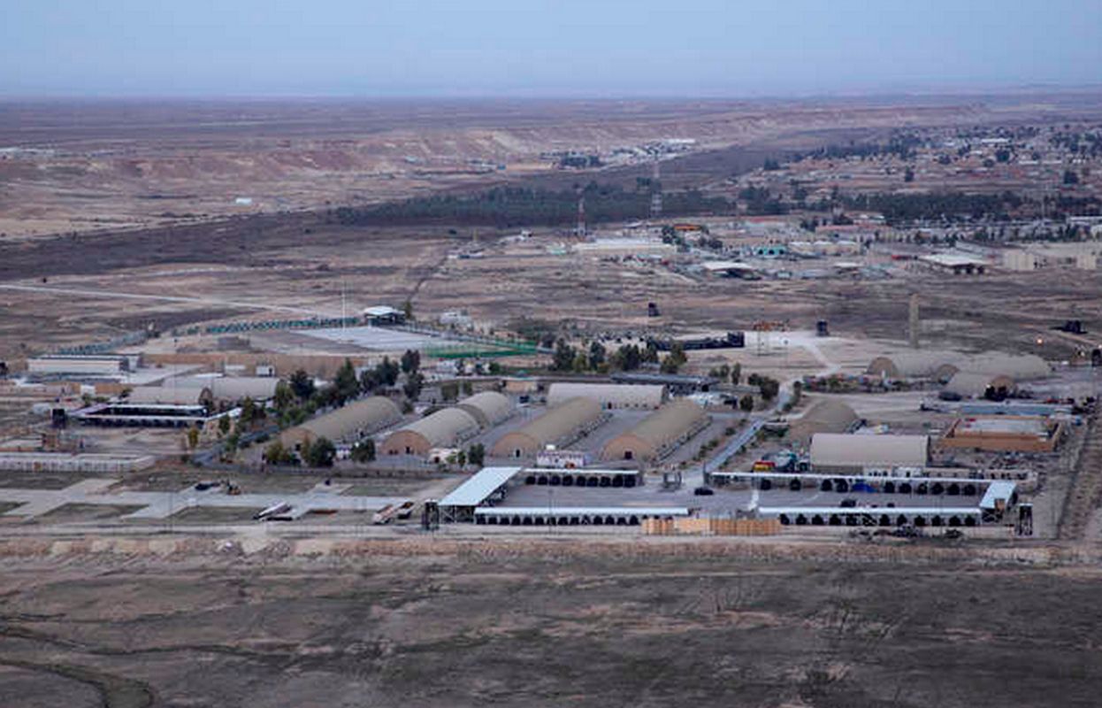 Z&aacute;kladňa americk&yacute;ch vojakov