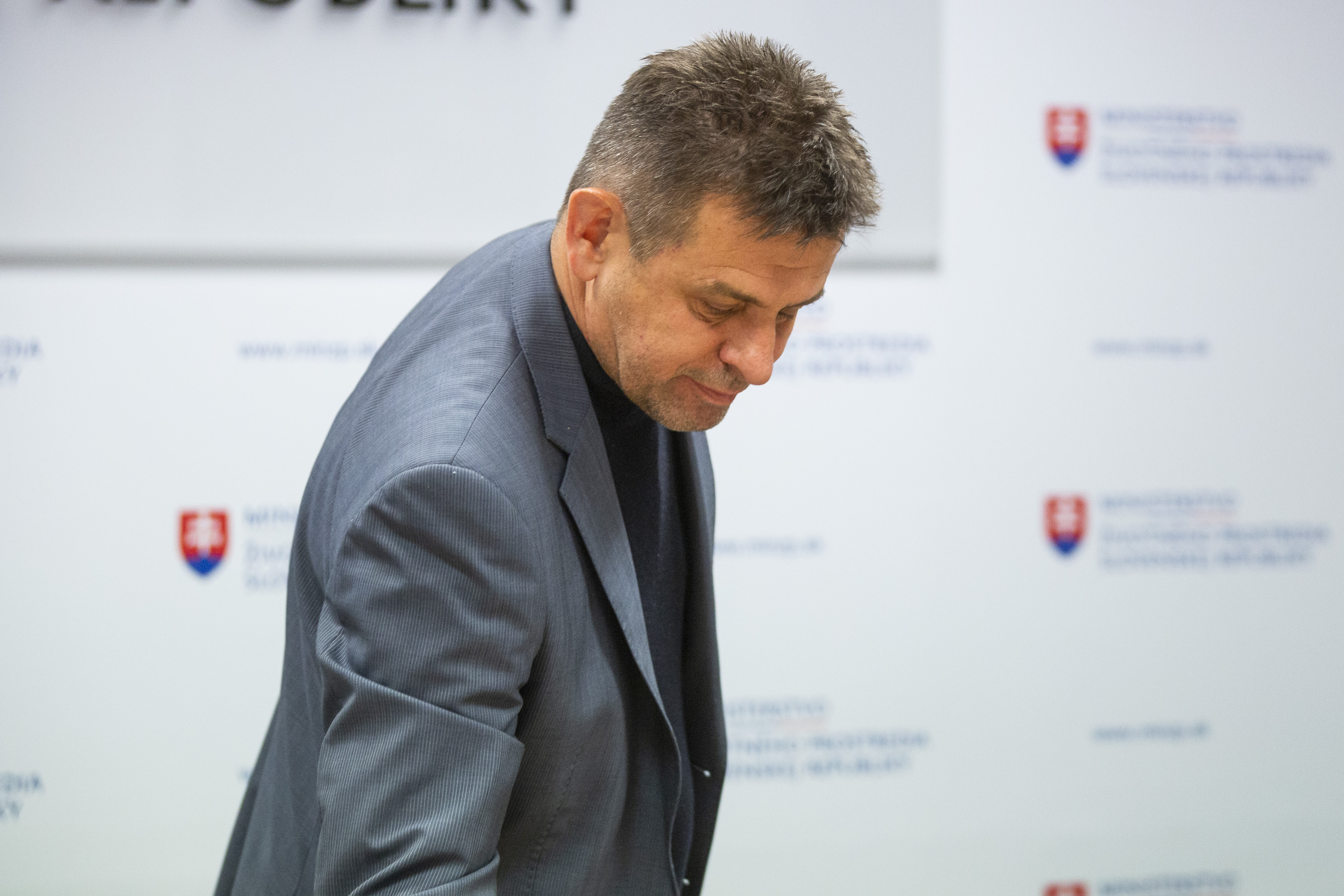 c8b692b7-aa6b-4d59-b527-fbf2b8fddea0