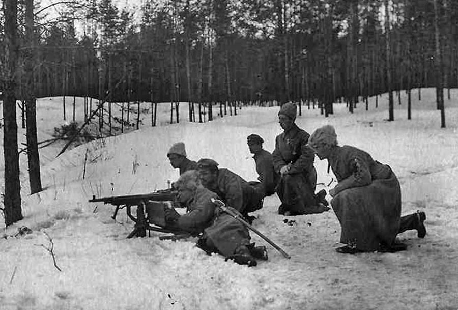 Československí legionári počas bojov pri Jekaterinburgu v roku 1918.