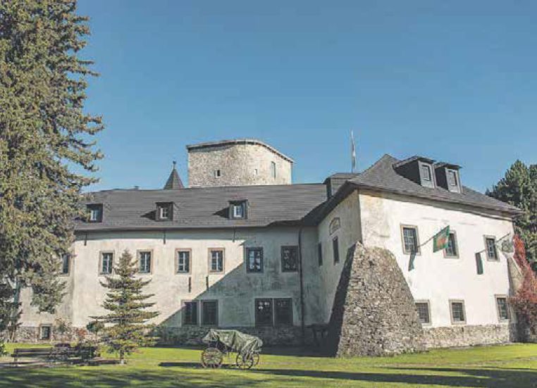 Firma RPC Bramlage Veľký Meder poslala spoločnosť Avans, ktorá vlastní ikonický liptovský hrad, do exekúcie.